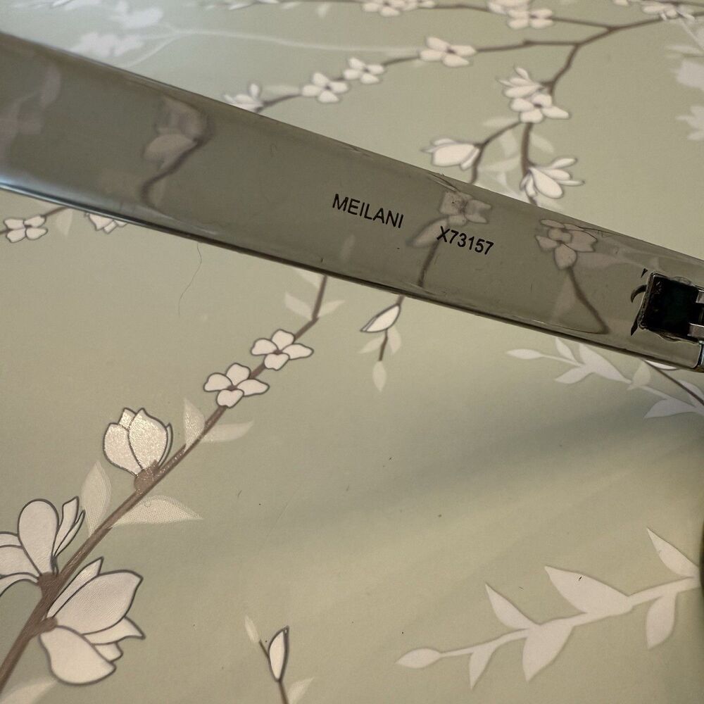 Simply Vera VERA WANG Women’s Meilani Smokey Flower Sunglasses New - Picture 5 of 5